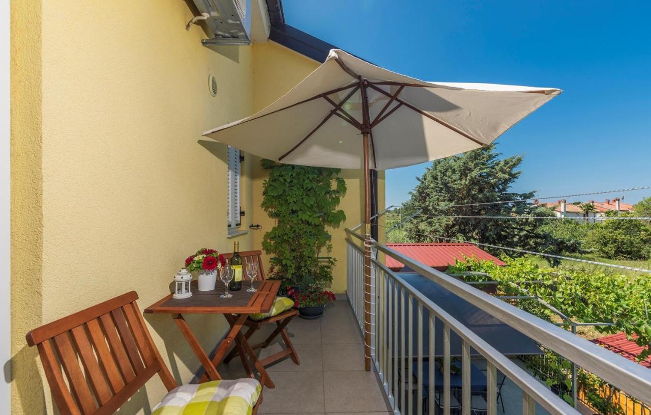 Apartment Nensi Poreč Zewnętrze zdjęcie
